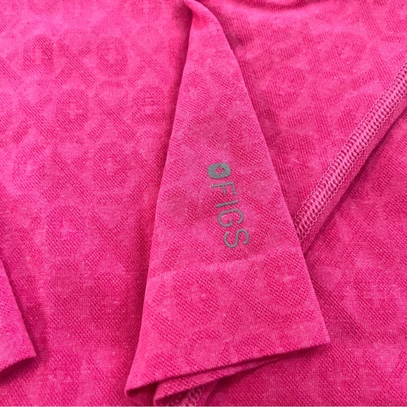 FIGS Salta Seamless Long Sleeve - Breast Cancer Awareness Ribbon F*ing Pink - M - Picture 7 of 10